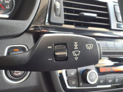 Used 2015 BMW M3 RWD image 34