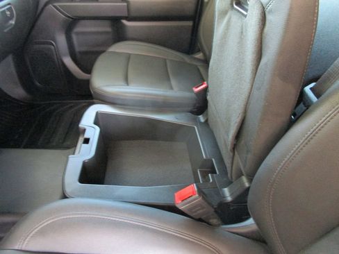 Used 2024 GMC Sierra 1500 Pro w/ Pro Value Package AWD/4WD image 33