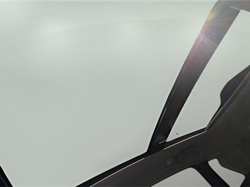 Used 2023 INFINITI QX50 Sensory w/ Accent Package image 16