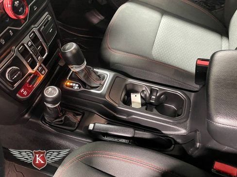 Used 2023 Jeep Gladiator Rubicon w/ Trailer Tow Package image 18