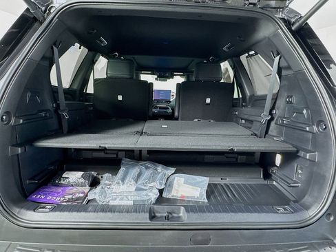 Used 2026 Toyota Sequoia Platinum image 26