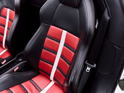 Used 2014 Ferrari 458 Spider RWD image 59