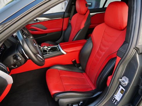 Used 2026 BMW M850i xDrive w/ M Sport Professional Package AWD/4WD image 17