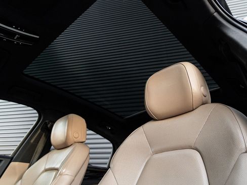 Certified 2021 Porsche Cayenne Coupe image 14