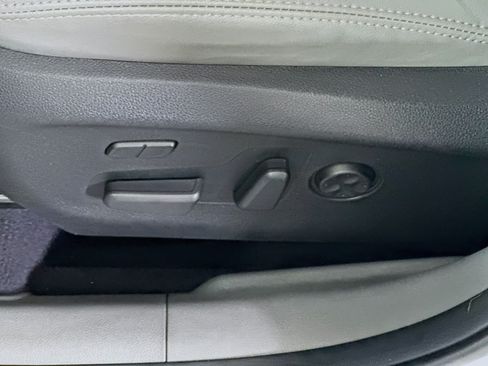 Used 2020 Kia Sorento SX FWD image 13