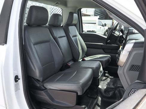 Used 2023 Ford F550 2WD Regular Cab Super Duty image 47