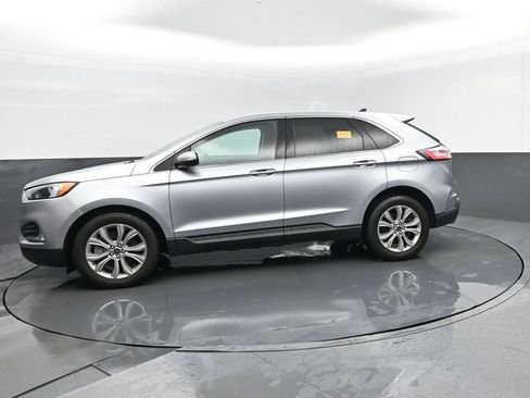 Used 2024 Ford Edge Titanium AWD/4WD image 5
