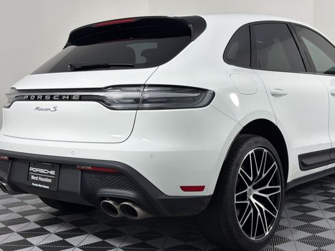 Certified 2023 Porsche Macan S AWD/4WD image 26