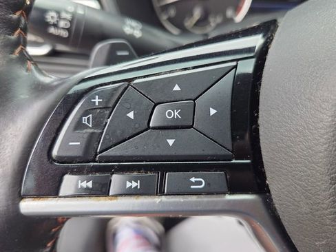 Used 2023 Nissan Altima 2.5 SR w/ SR Premium Package FWD image 23