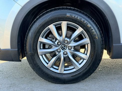 Used 2018 MAZDA CX-9 Touring FWD image 28