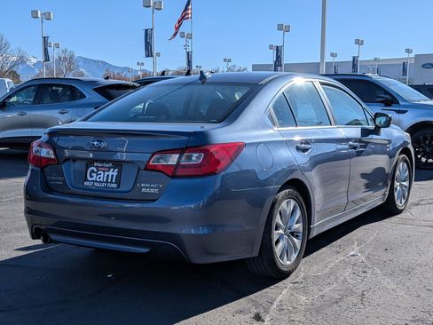Used 2017 Subaru Legacy 2.5i Premium image 3