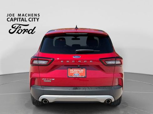 Used 2025 Ford Escape Active FWD image 6