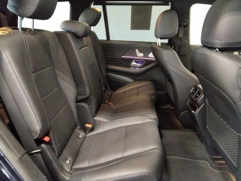 Used 2022 Mercedes-Benz GLS 450 4MATIC image 44
