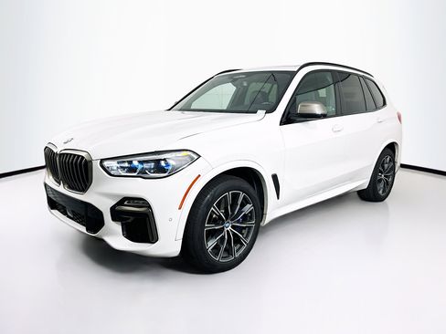 Used 2020 BMW X5 M50i w/ Executive Package image 3