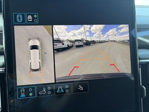 New 2026 GMC Yukon XL Elevation w/ Elevation Premium Package image 22