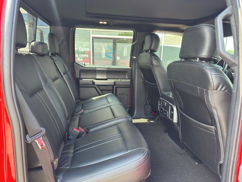 Used 2020 Ford F150 XLT w/ Equipment Group 302A Luxury AWD/4WD image 13