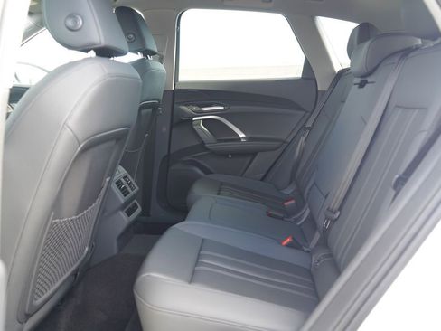 New 2026 Audi Q5 Premium AWD/4WD image 7