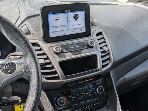 Used 2019 Ford Transit Connect XLT FWD image 19