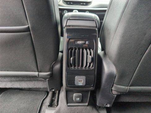 Used 2024 Jeep Compass Latitude AWD/4WD image 27