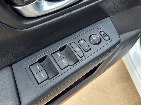 Used 2024 Honda CR-V Sport image 21