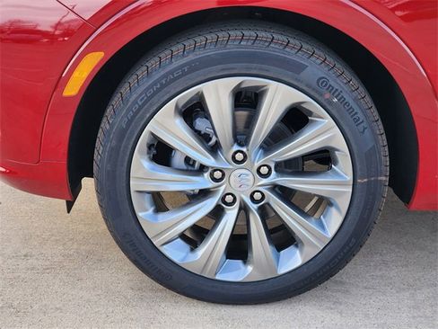 New 2026 Buick Envista Avenir image 7