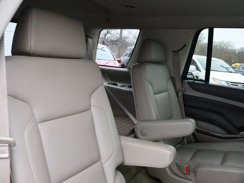 Used 2015 Chevrolet Tahoe LT w/ Luxury Package image 12