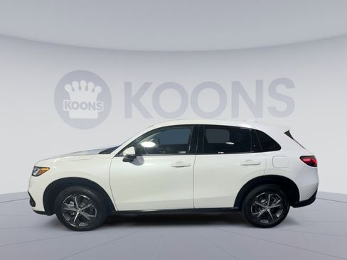 Used 2023 Honda HR-V EX-L image 7
