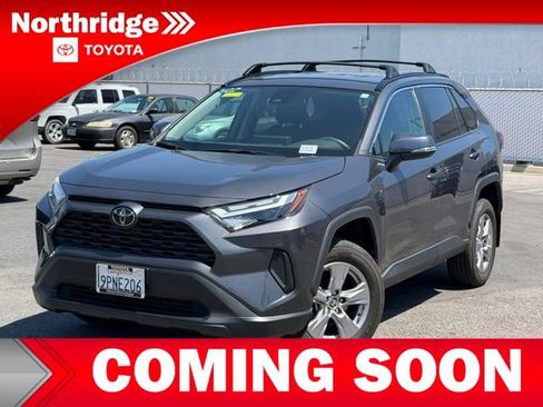 Used 2024 Toyota RAV4 XLE FWD image 1