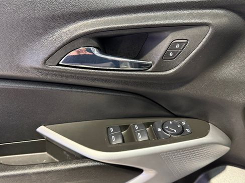 Used 2024 Chevrolet Trax LS w/ Driver Confidence Package FWD image 30