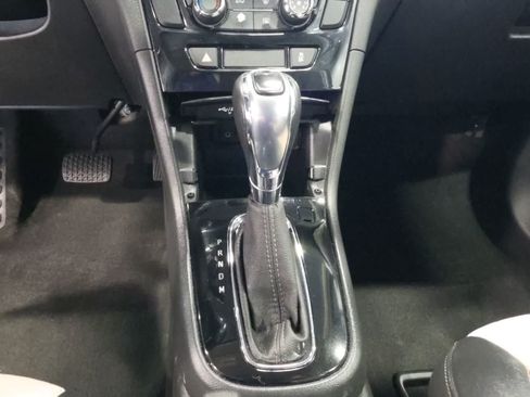 Used 2017 Buick Encore Preferred FWD image 19