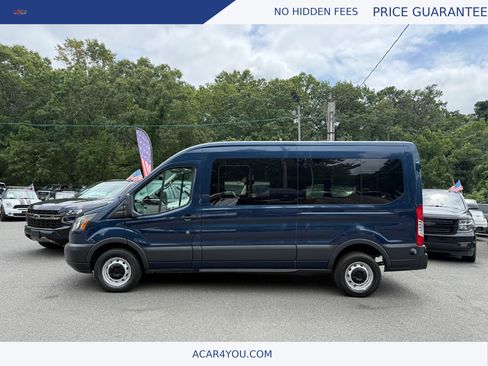 Used 2015 Ford Transit 250 148 Medium Roof RWD image 5