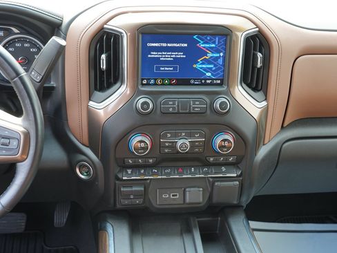 Certified 2022 Chevrolet Silverado 3500 High Country w/ Safety Package II AWD/4WD image 23