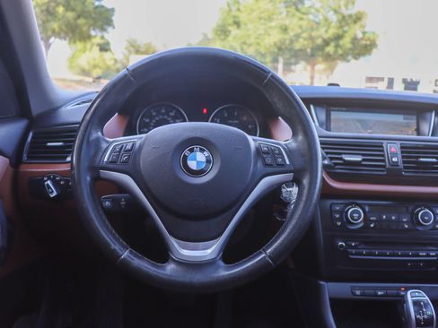 Used 2014 BMW X1 sDrive28i RWD image 26