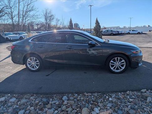 Used 2016 Chevrolet Malibu LT w/ Leather Package image 6