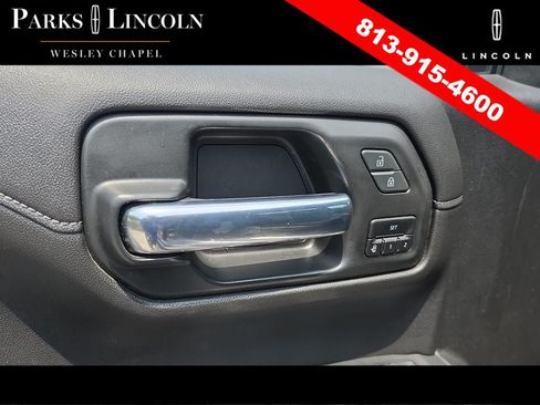 Used 2020 Chevrolet Silverado 1500 High Country w/ Technology Package AWD/4WD image 16