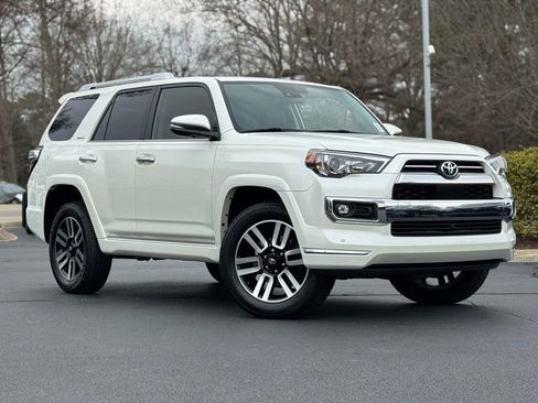 Used 2022 Toyota 4Runner Limited image 2