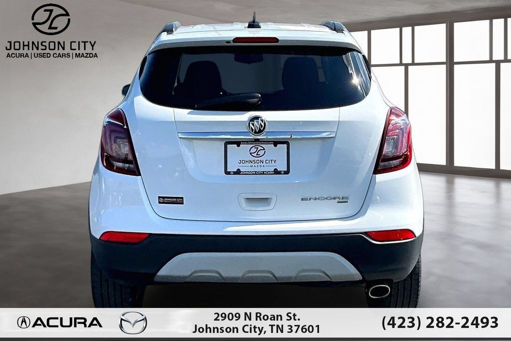 Used 2022 Buick Encore Preferred w/ Safety Package AWD/4WD image 4