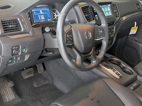 Certified 2023 Honda Passport EX-L image 10