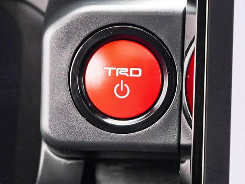 Certified 2025 Toyota Tacoma TRD Sport w/ TRD Sport Upgrade Package image 37