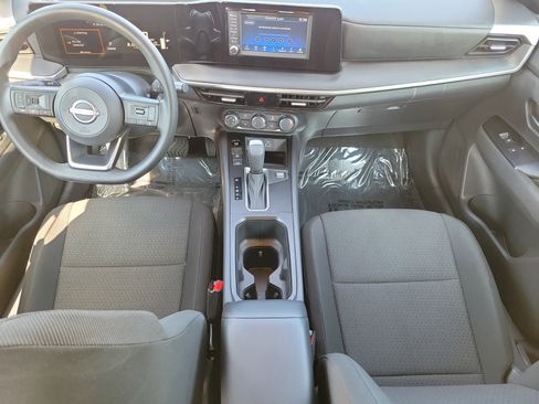 Certified 2025 Nissan Kicks S FWD image 21