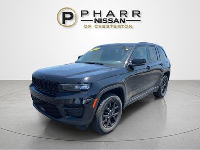 Used 2025 Jeep Grand Cherokee Altitude