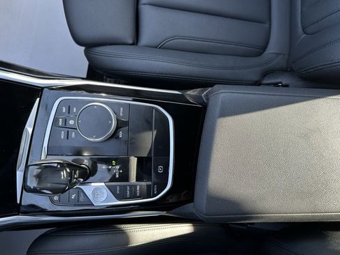 Used 2019 BMW 330i xDrive Sedan w/ Convenience Package image 36