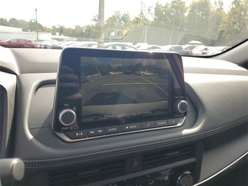 New 2026 Nissan Rogue S image 13