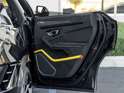 Used 2024 Lamborghini Urus Performante image 22