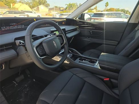 New 2026 Lincoln Nautilus Premier image 15