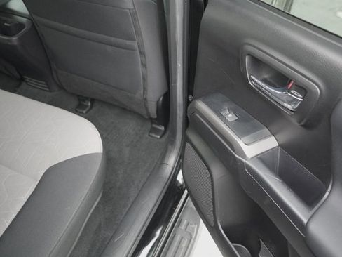 Certified 2023 Toyota Tacoma TRD Off-Road image 16