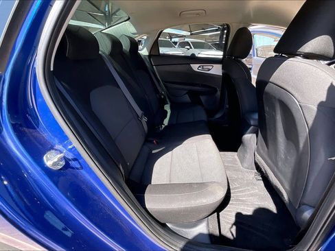 Used 2024 Kia Forte LXS w/ LXS Technology Package image 18