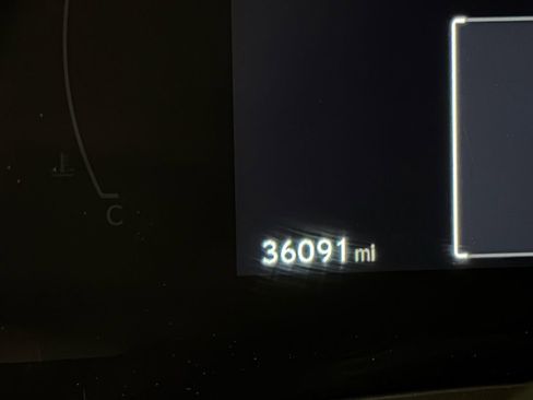 Used 2024 Lexus RX 500h F Sport w/ Convenience Package image 20