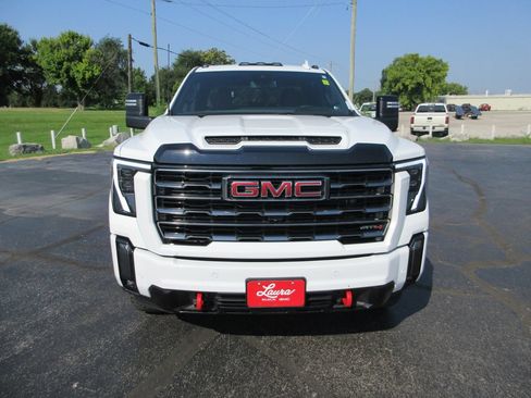 Certified 2024 GMC Sierra 2500 AT4 AWD/4WD image 14