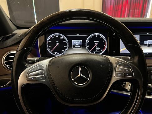 Used 2014 Mercedes-Benz S 550 Sedan image 22